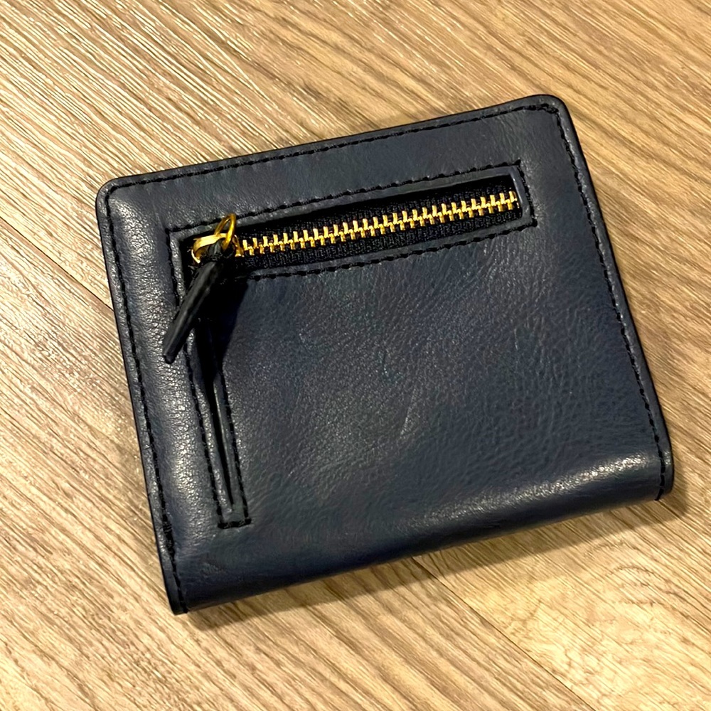FOSSIL NAVY BLUE SMALL WALLET - Picture 5 of 5